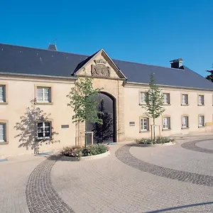 youth-hostel-hollenfels.luxembourghotelsguide.com/