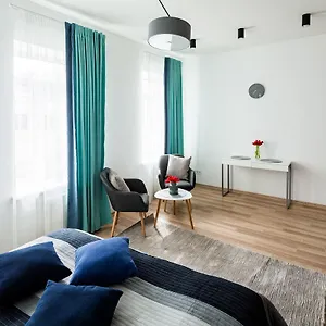 apart-hotel-code-10.hotelslviv.net/