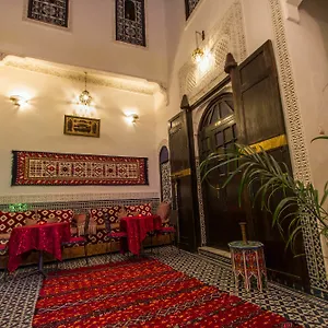 riad-taha.hotelfesmorocco.com/